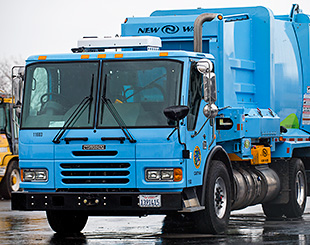 Case study thumbnail for Liquefied Natural Gas Allows for Cleaner Refuse Collection in Sacramento